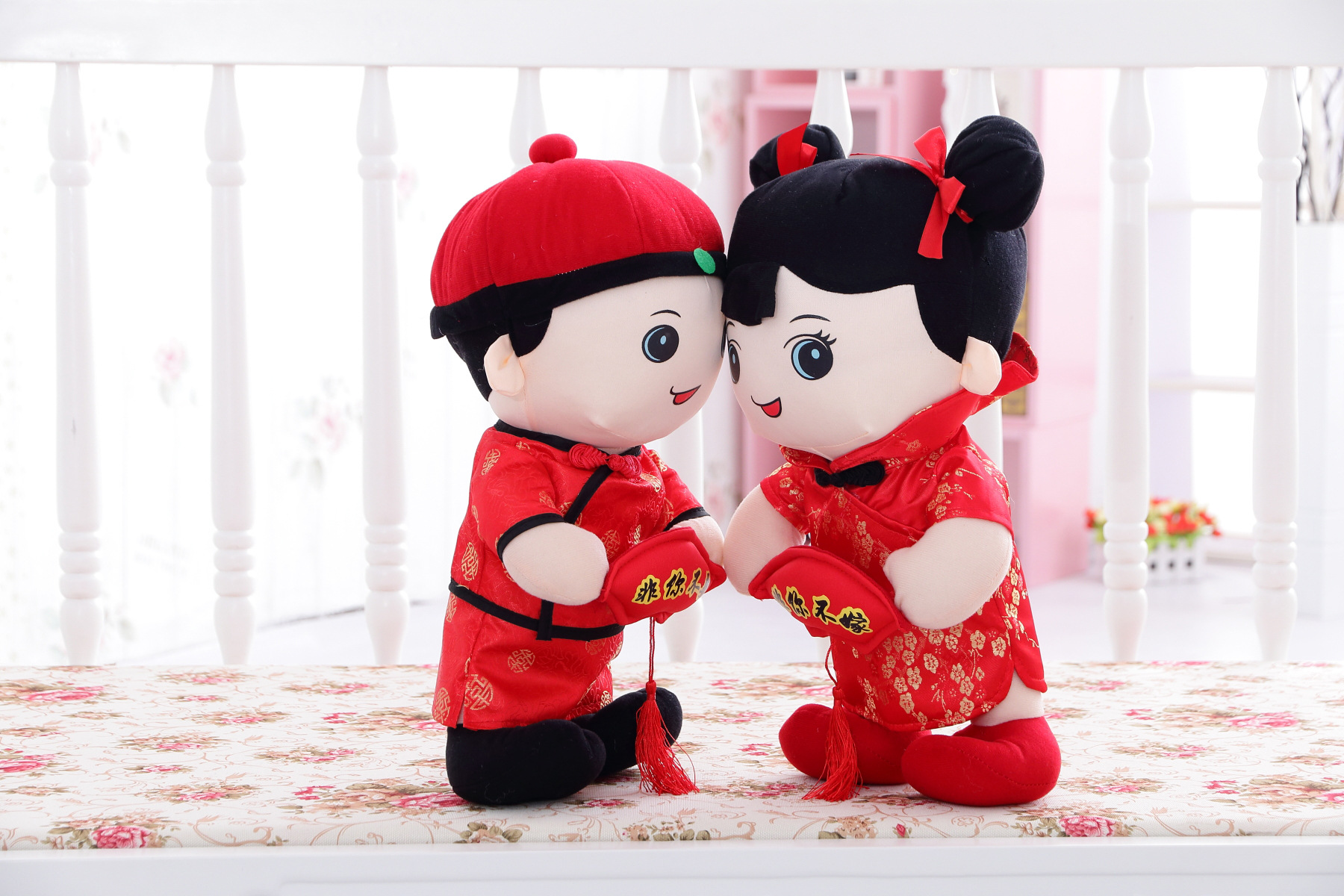 婚庆卡通唐装娃娃金童玉女情侣礼品婚房压床郎才女貌特价批发