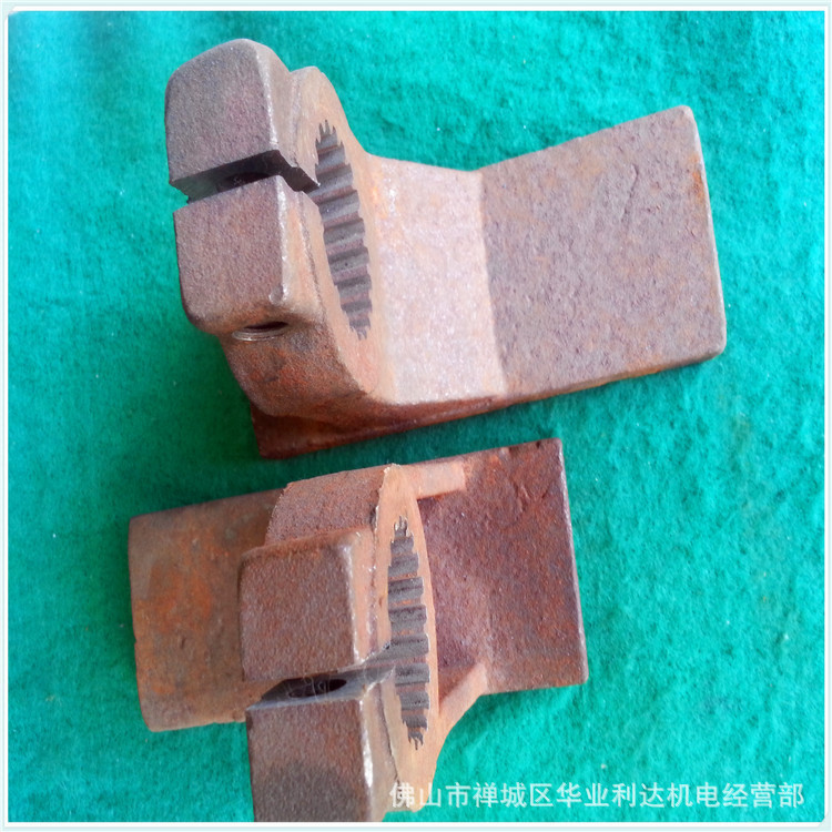 供应优质陶瓷机械配件科达磨盘配件磨快脚