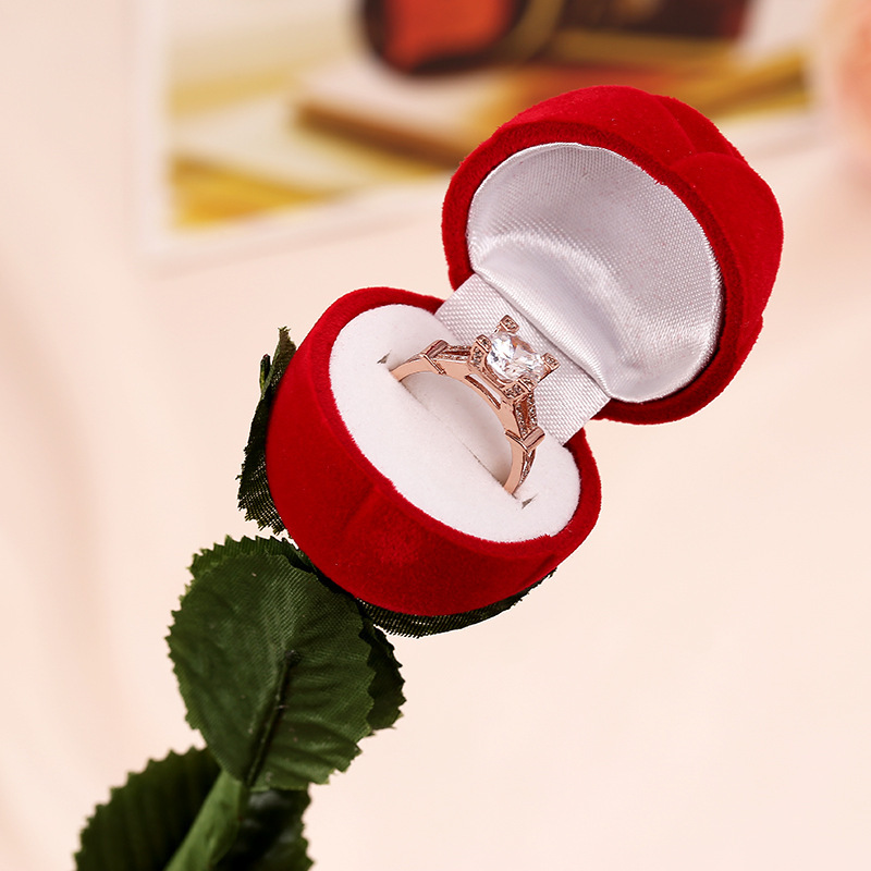 高档植绒红色玫瑰花戒指盒个性创意红色玫瑰花带枝叶戒指首饰盒