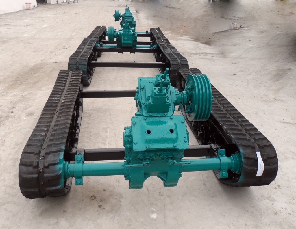 履带底盘_现货供应多用途高性能收割机 履带底盘 履带运输车底盘 - 阿