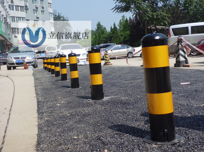 工厂直销批发固定挡车立柱桩 车位锁 固定隔离柱 路障路