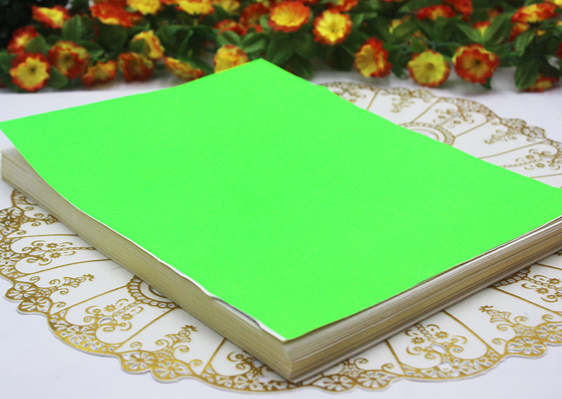 a4纸 红 粉红 黄 绿 菊红  白色广告贴纸 打印,复印用纸     要什么