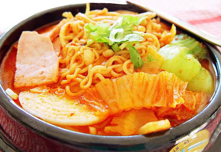 整箱韩国不倒翁泡菜拉面120g*40袋 韩国辣白菜味方便面泡面