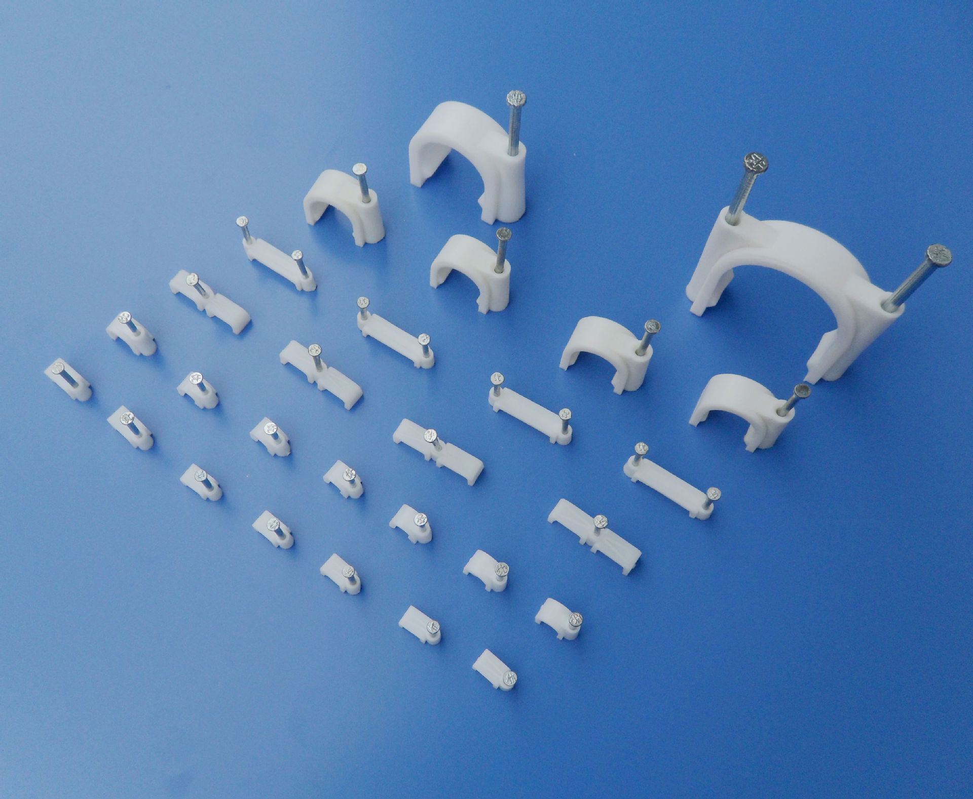 厂价直销云塑牌电线卡线卡线码钉之花圆ys32