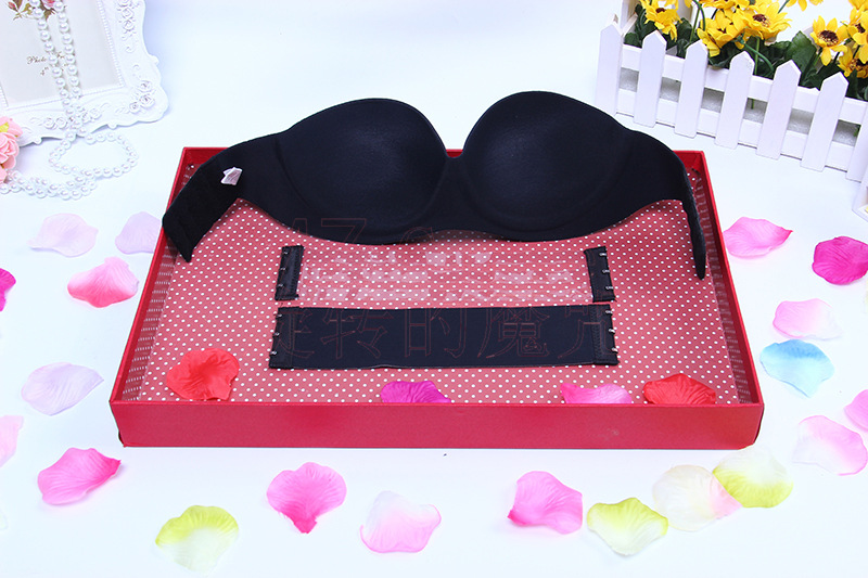 婚纱抹胸性感半杯托胸无肩带文胸透明防滑条纹一片式无痕聚拢内衣