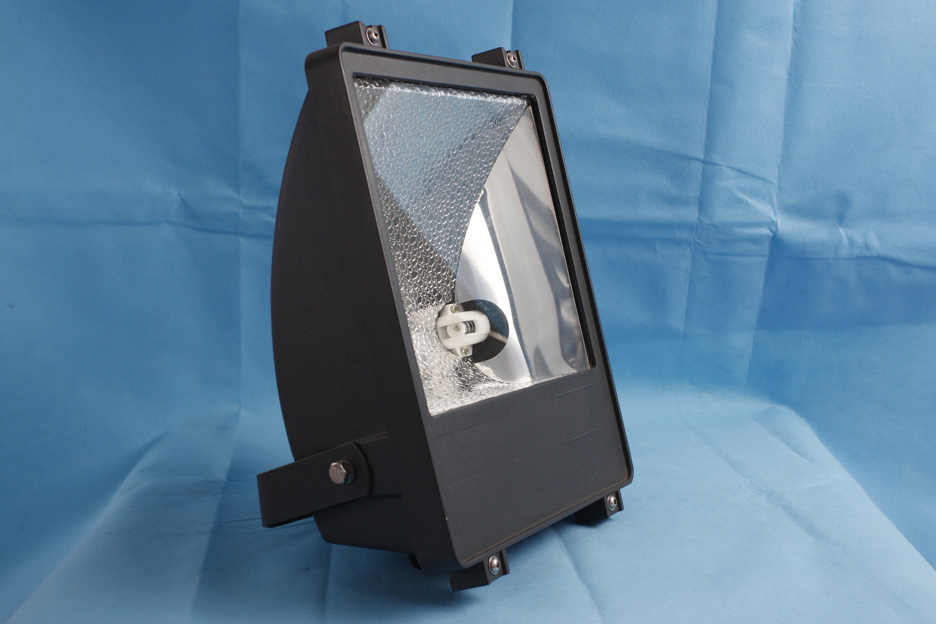 厂家直销 70-150w 250-400w金卤灯投光灯外壳 户外防水泛光灯