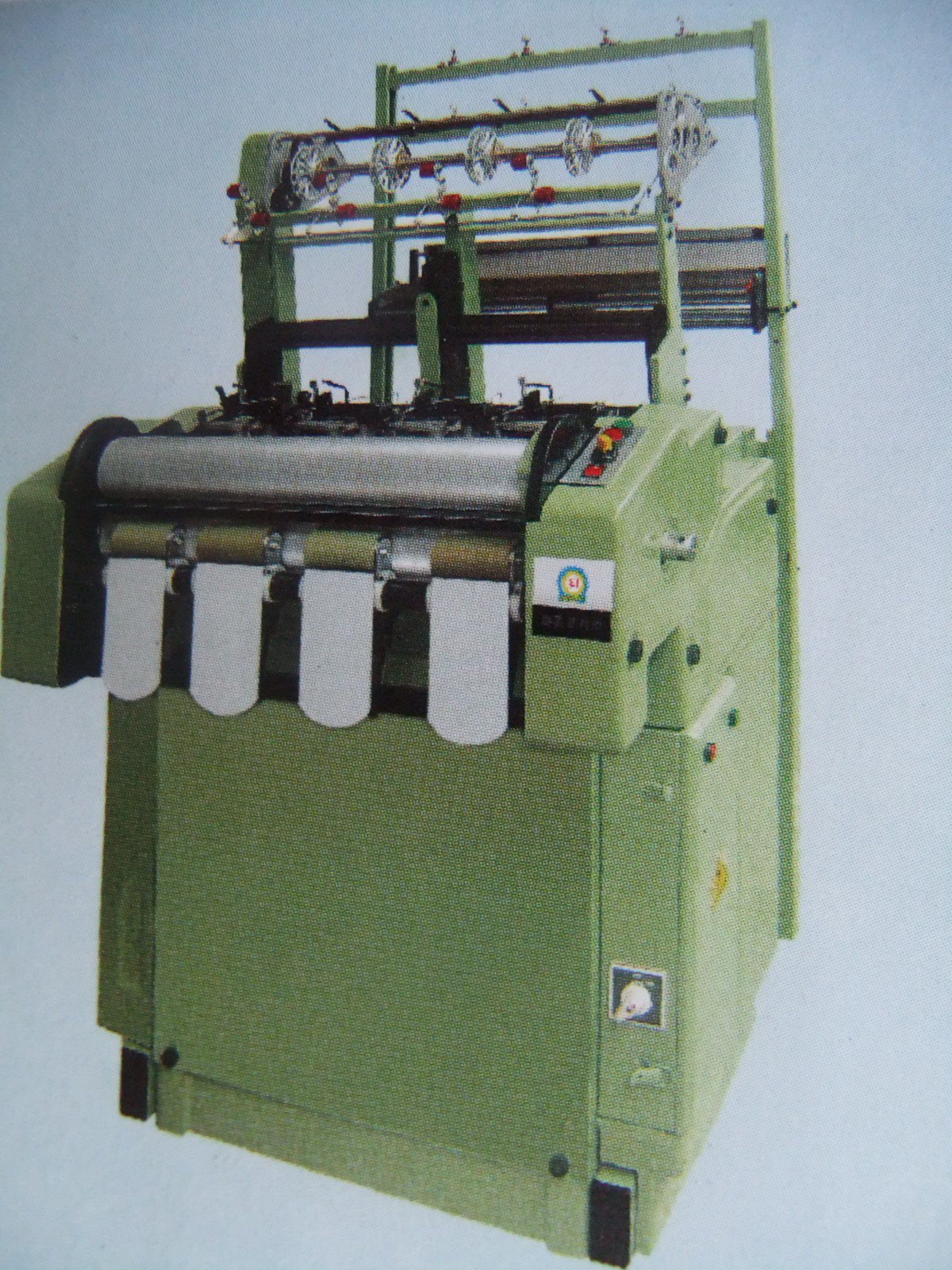 包边带无梭织带机