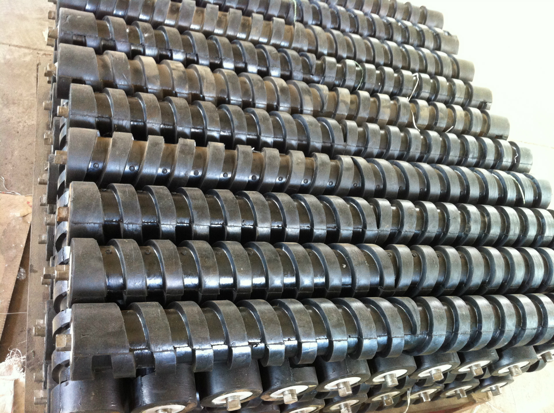 供应元丰 使用寿命长 输送机用双向螺旋托辊-阿里巴巴