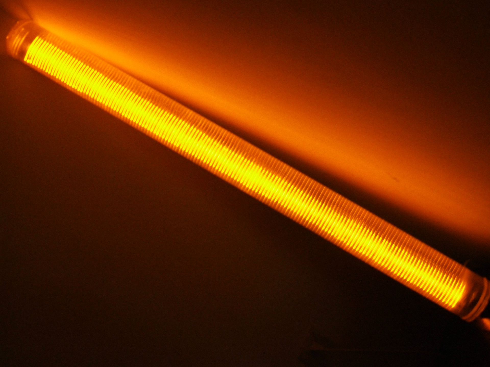 厂家直销led护栏管 led金黄光护栏管 led金黄光数码管