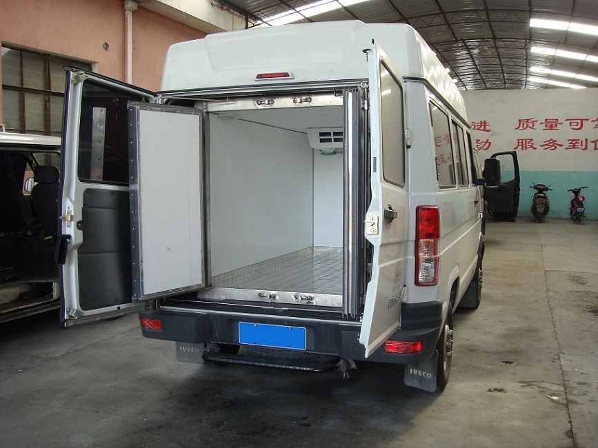 依维柯,全顺,大通面包车 改装冷藏 制冷效果好