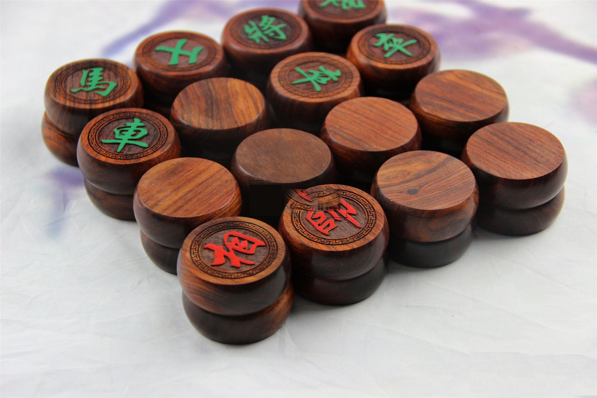 【仪缘饰家】中国象棋 大红酸枝象棋 红木象棋盘盒 益智礼品摆件