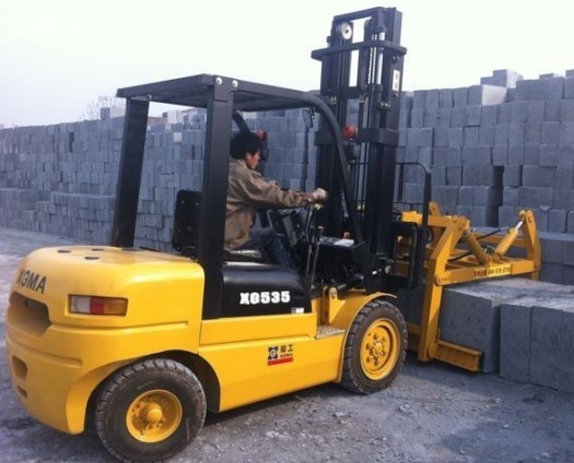 叉车 搬运车 2性能优越的滑动支承具有超长的使用寿命  3 正反馈式