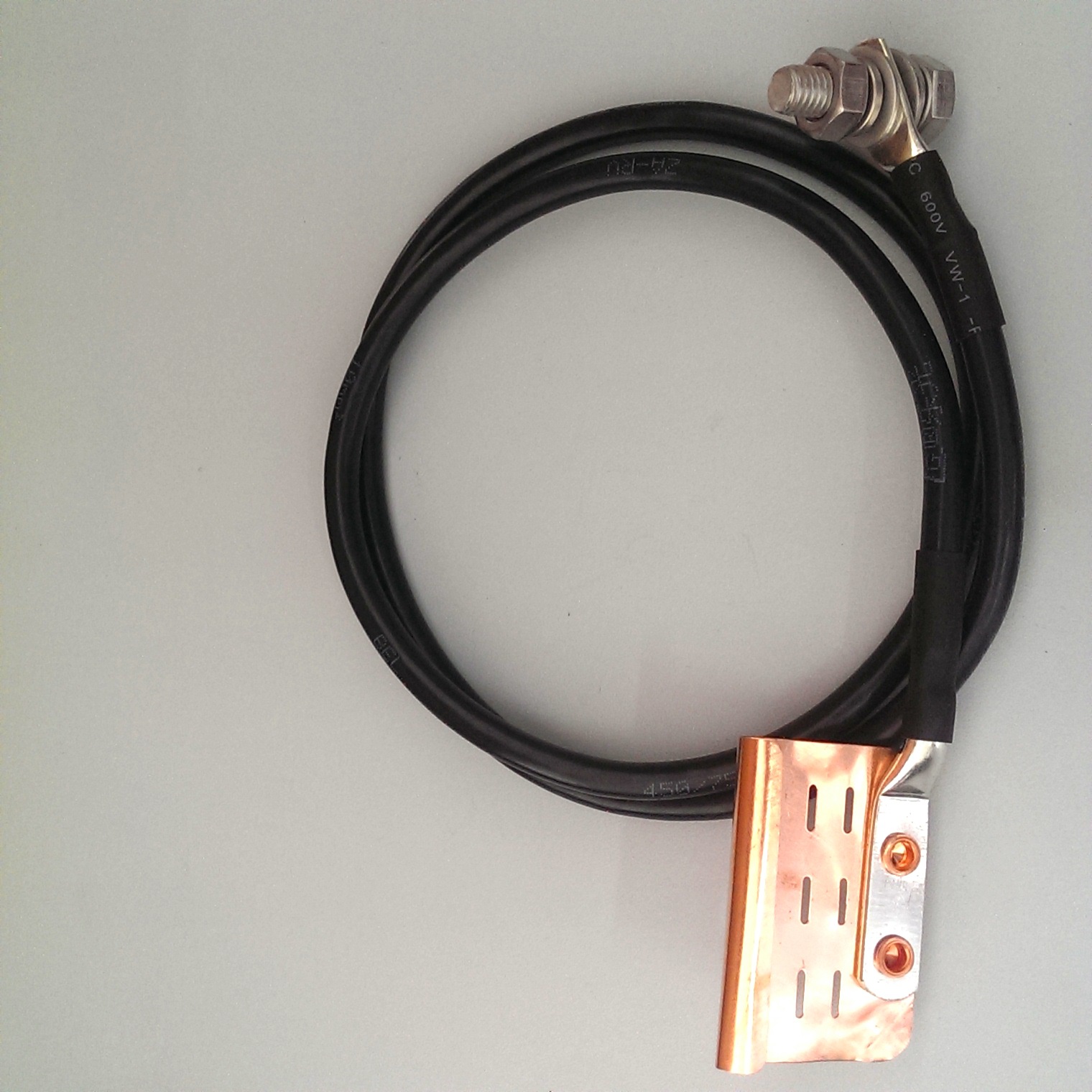 供应通用型屏蔽电源线防雷接地卡夹电源线接地卡