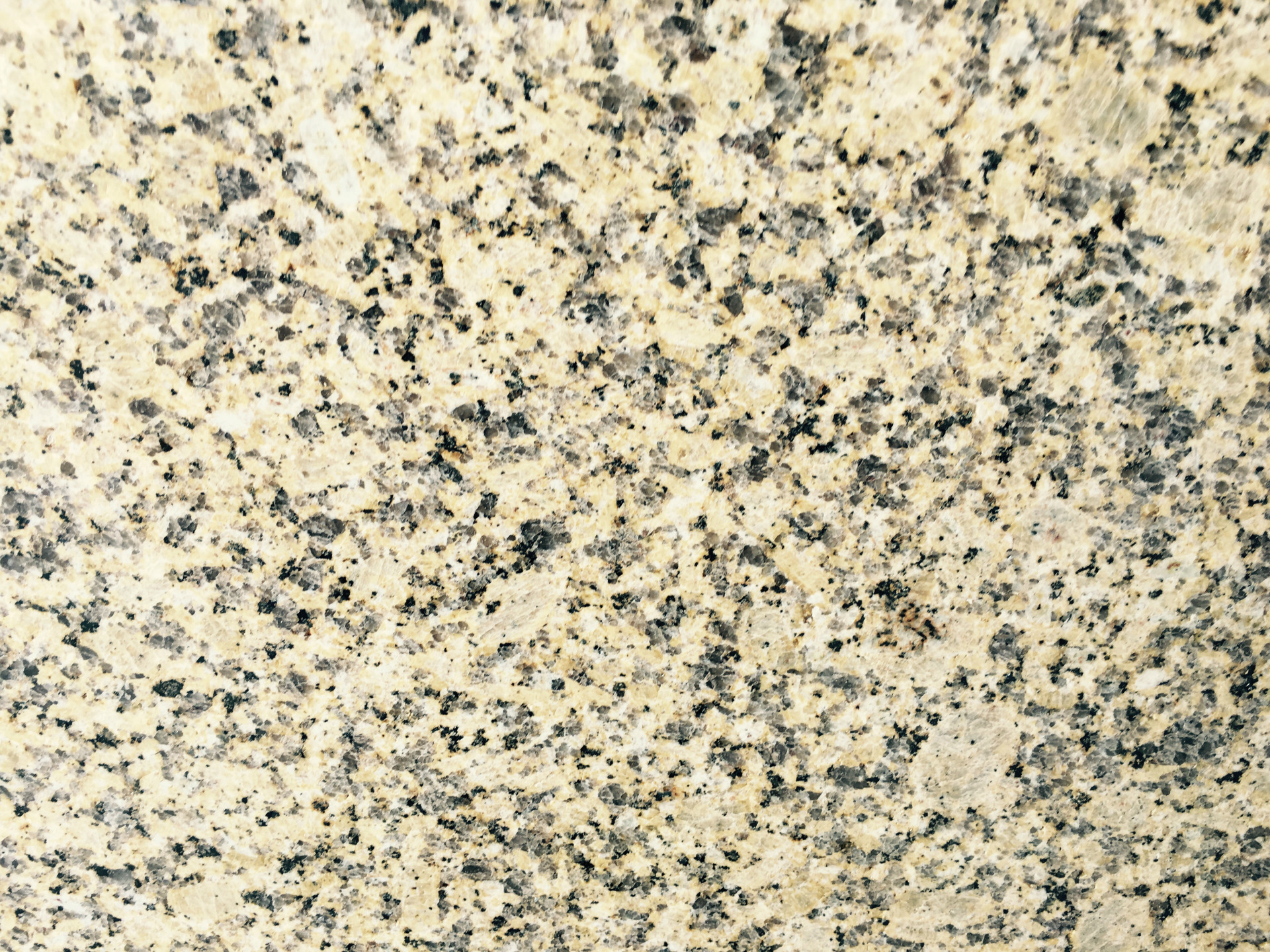 云浮黄色石材帝王金金黄色花岗岩酷似金钻麻海地金钻超越黄金麻