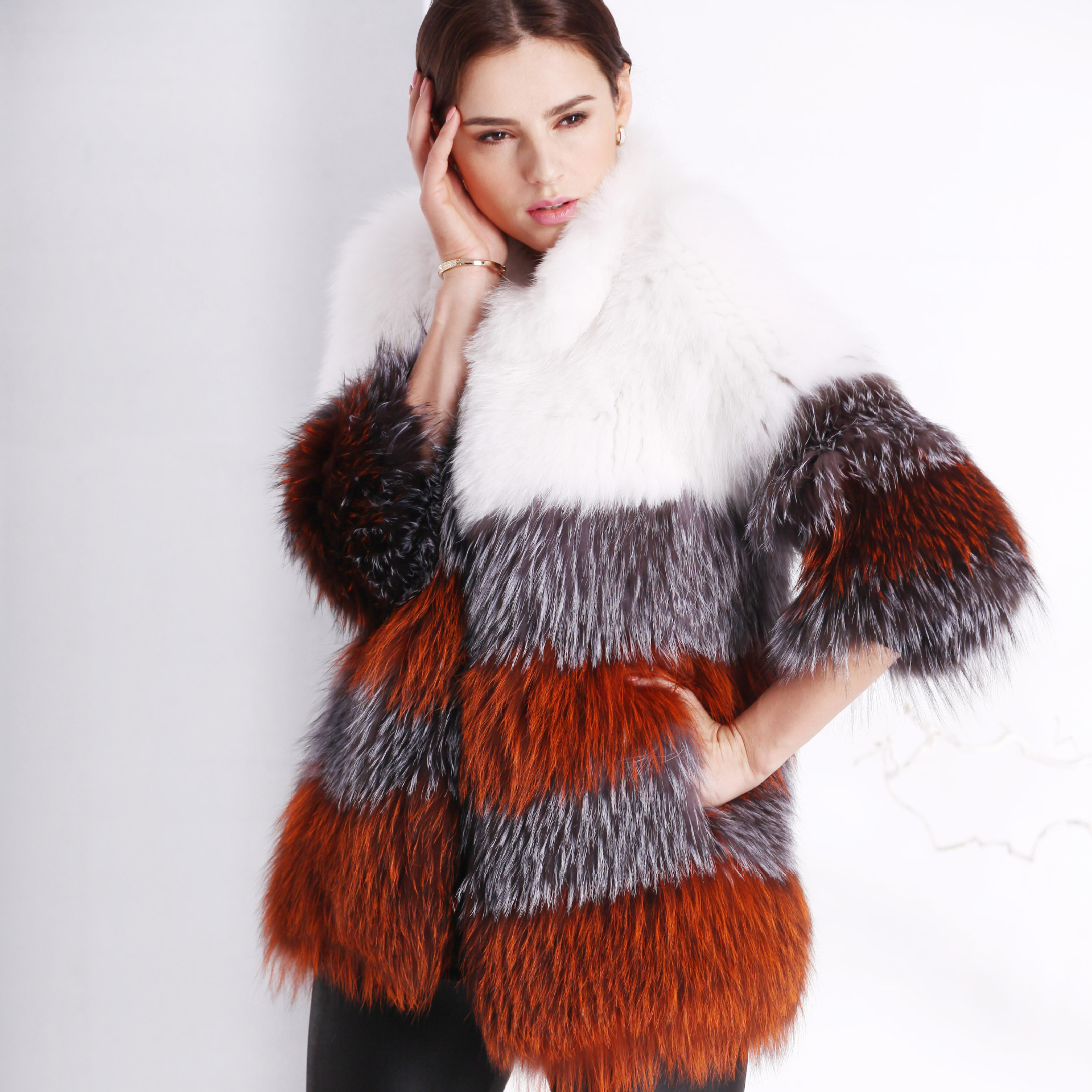 2015狐狸毛编织欧美流行外套皮草女装品色时尚女装-绒毛产业网