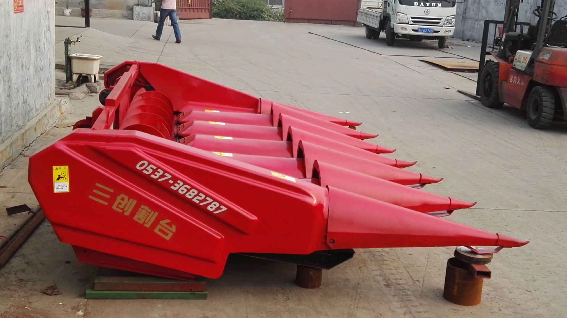 【sc系列玉米割台,工作效率高 果穗损失率小,价格合理】价格,批发