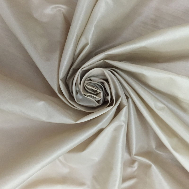 现货供应 超薄透气20d尼丝纺面料 皮肤衣