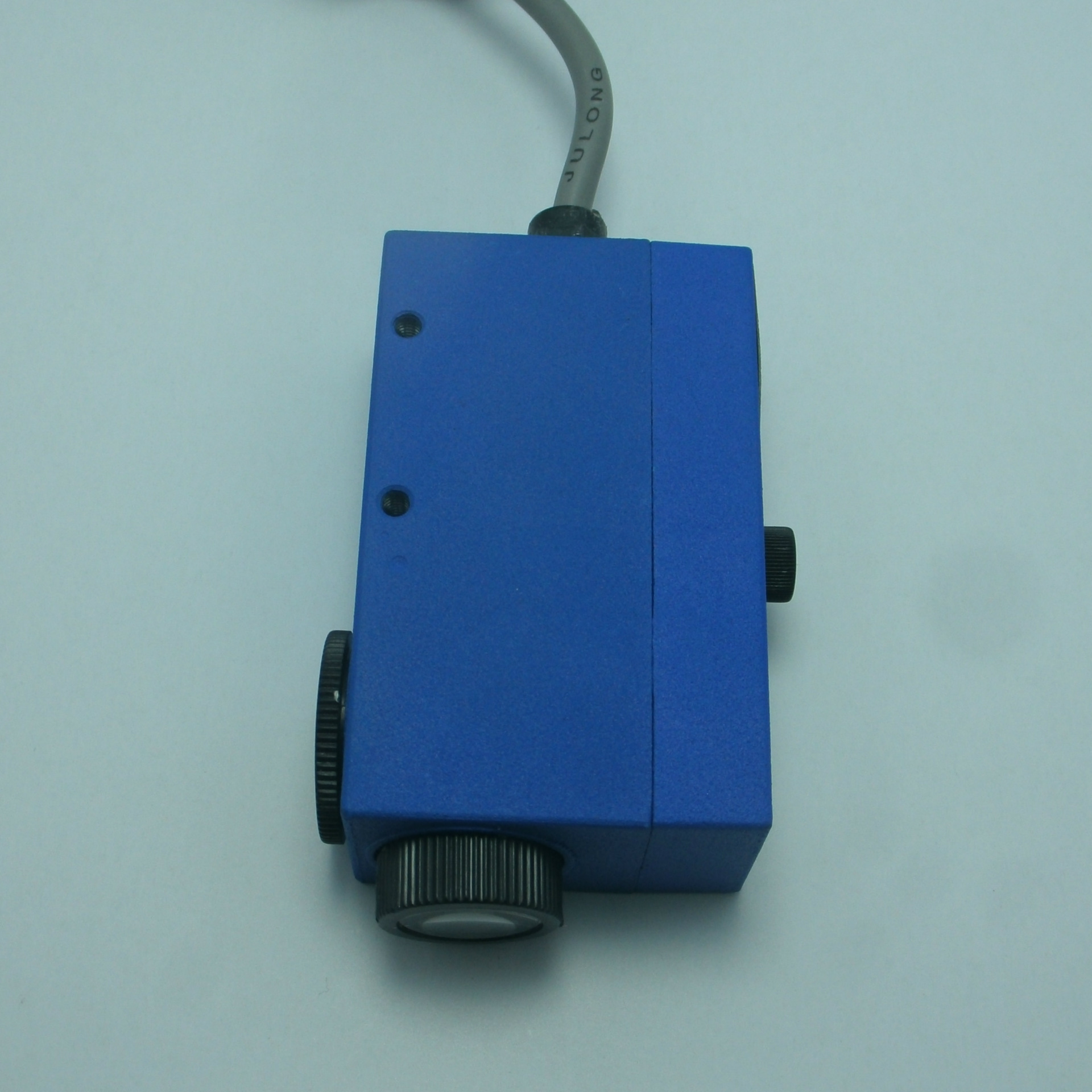 全新服装辅料全自动化设备供应鞋带打头机电脑输送胶片电眼送胶