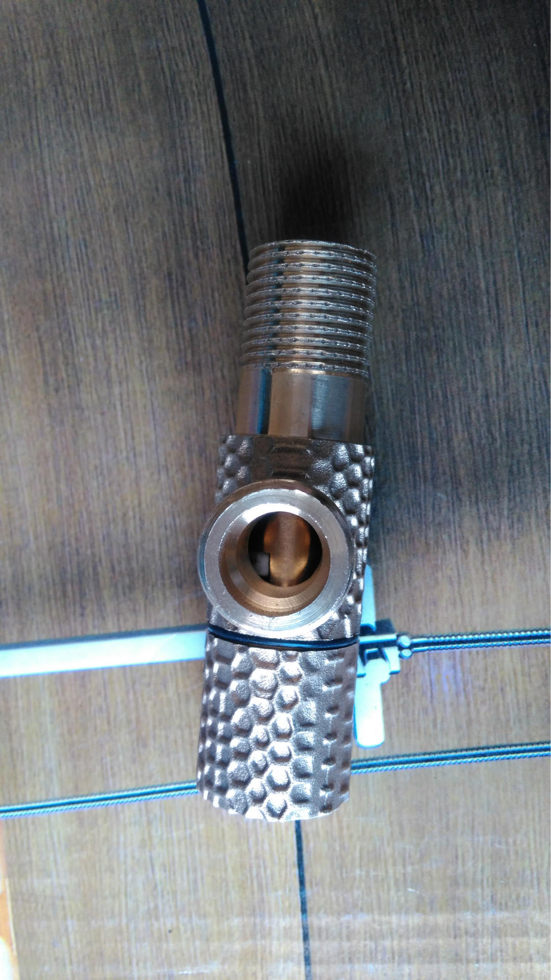 厂家批发供应黄铜三角阀 马桶角阀 阿贵水暖洁具厂 - 阀批发交易网