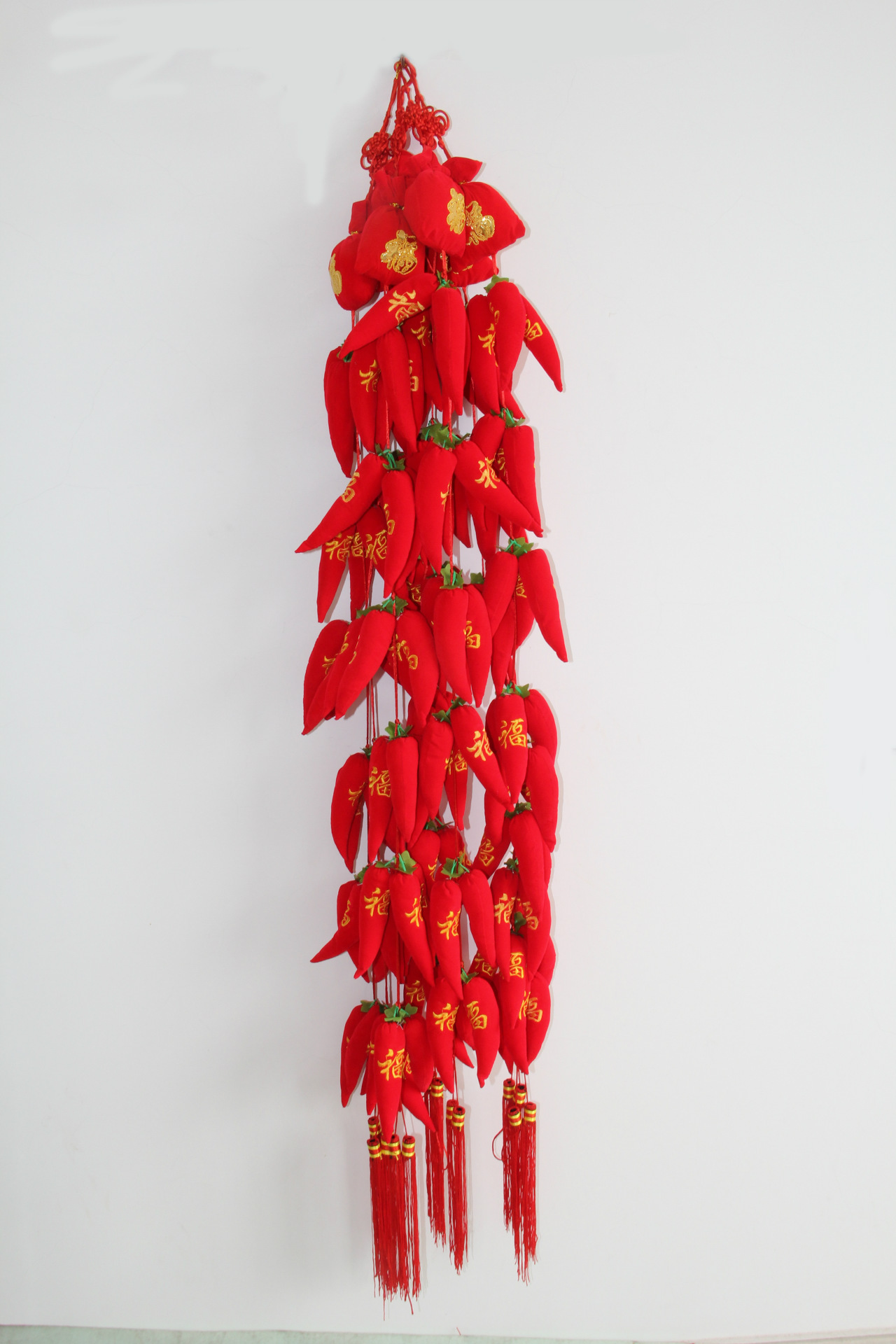 厂家批发绒布带福小辣椒串挂件 精美流苏绒布独包 新年喜庆挂.