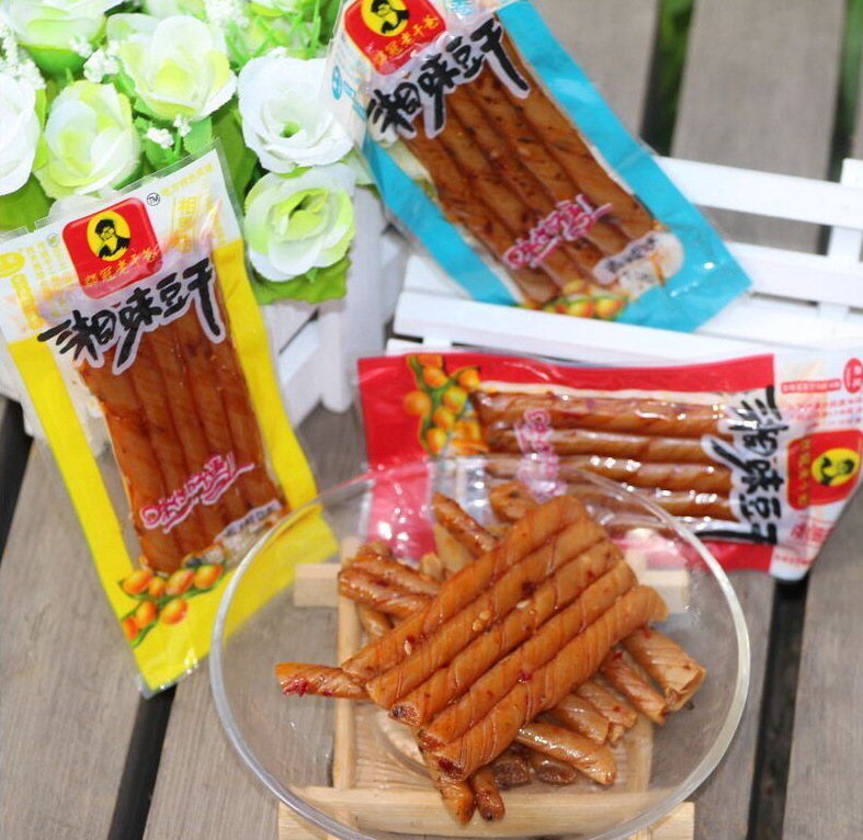 郡冠 老干爸相思卷 湘味豆干 辣条 香辣麻辣牛肉烧烤 一袋5斤