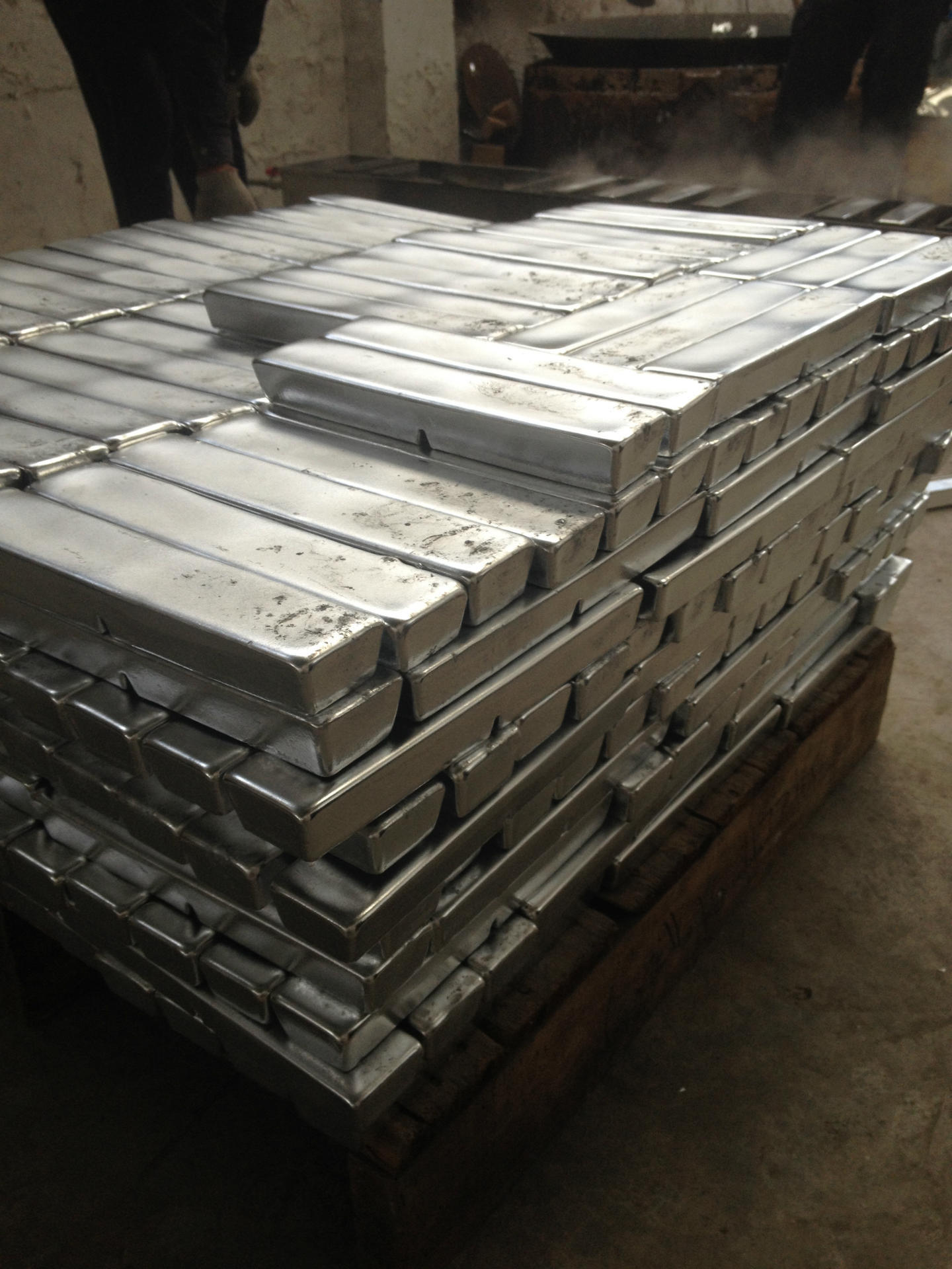 铅锡合金【金属工艺品用锡铅合金】 低温锌合金 熔点低,光面好