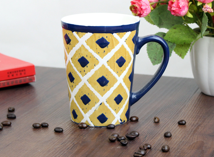 礼品批发 创意个性陶瓷水杯 立体浮雕手绘花纹陶瓷马克杯 牛.