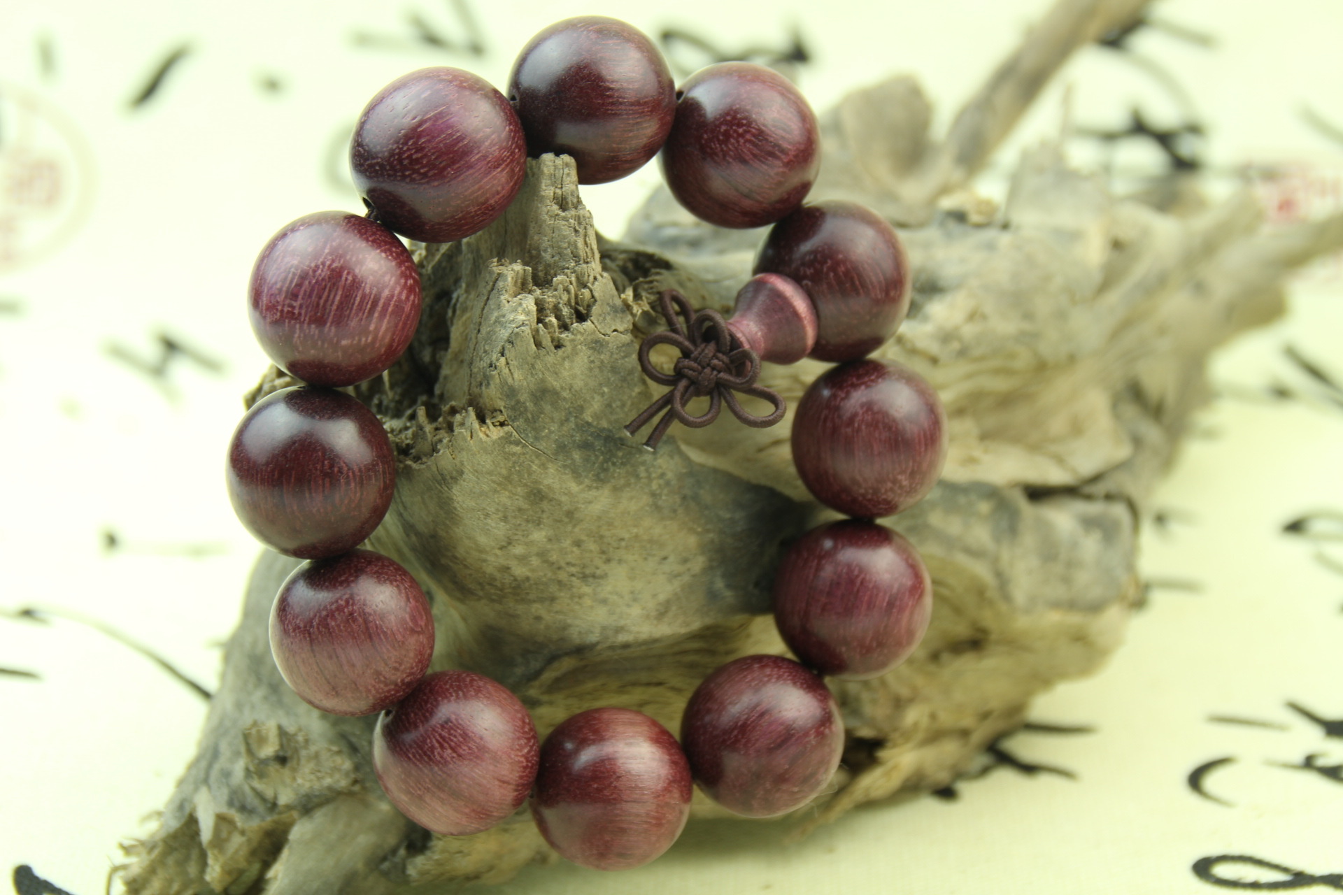 厂家直销批发正宗天然紫罗兰玫瑰檀手串木质佛珠手链地摊礼品货源