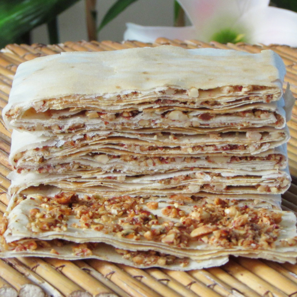 山东曲阜孔府特产花生香辣酥包装千层食品供应批发多味香酥煎饼