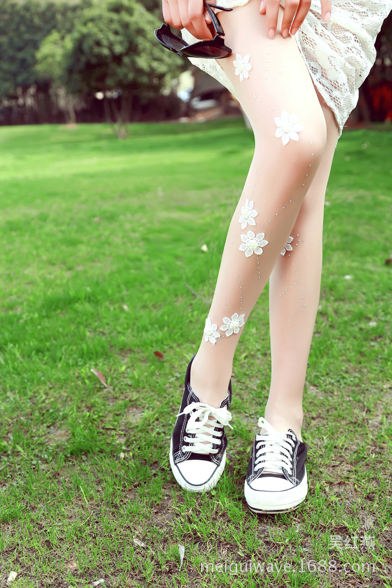 任意剪烫钻蕾丝珍珠手工点钻钉珠丝袜连裤袜