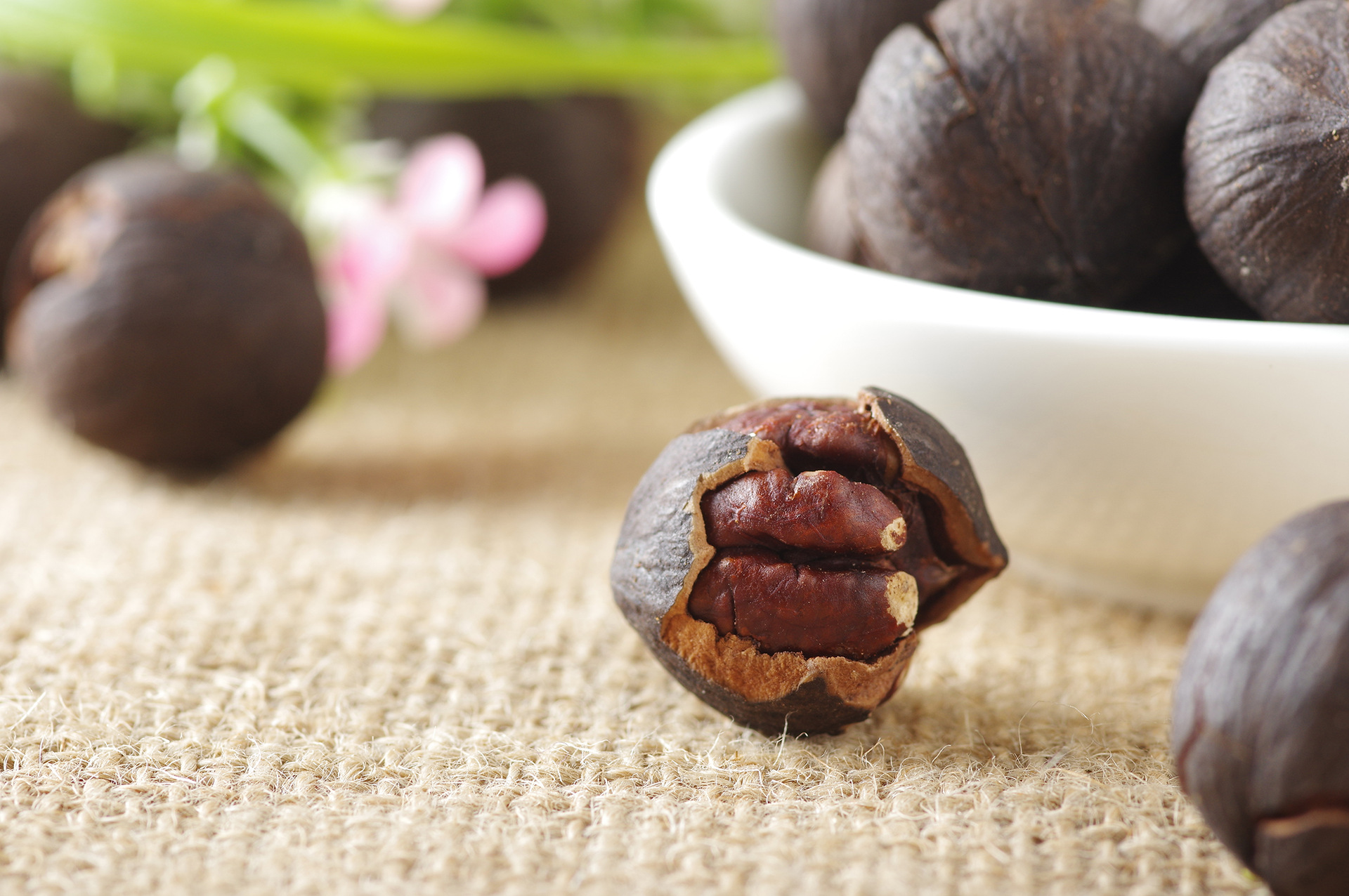 15年新货 临安特产手剥大籽山核桃水煮黑子小核桃