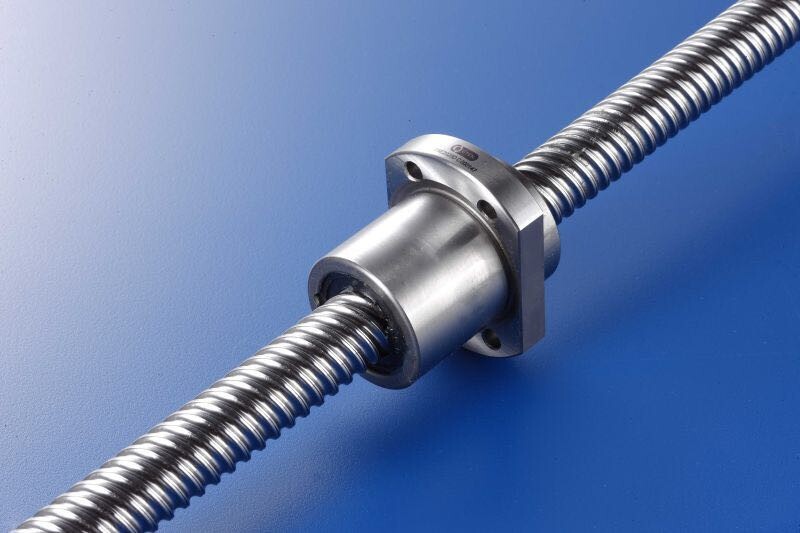 滚珠丝杠螺母与法兰是连接方式