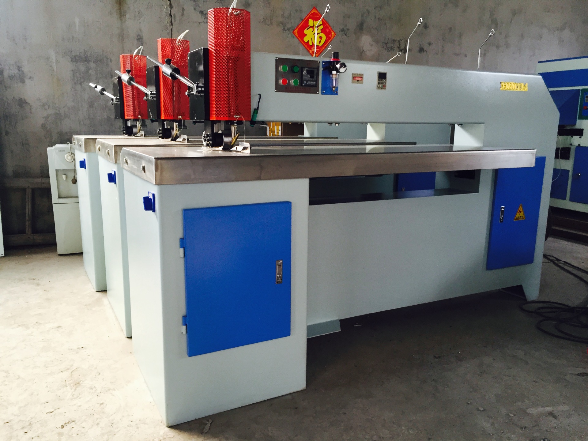 厂家直销 自动拼缝机 木皮拼接机 缝皮机