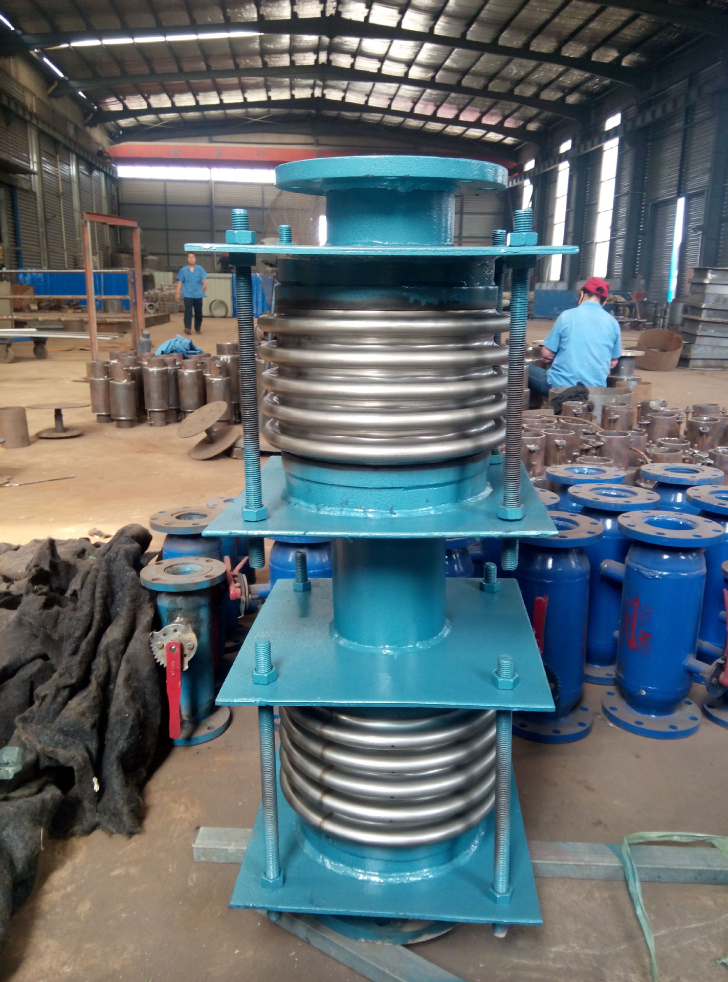 厂家直销烟风煤粉管道专用波纹补偿器 大拉杆波纹补偿器