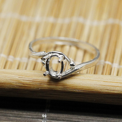 k733 女戒 925银镀白金 4*6mm戒指空托 cy