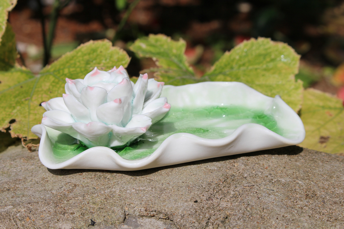 景德镇陶瓷工艺品 民族风莲花香插 精美香插香盘 陶瓷香盘批发