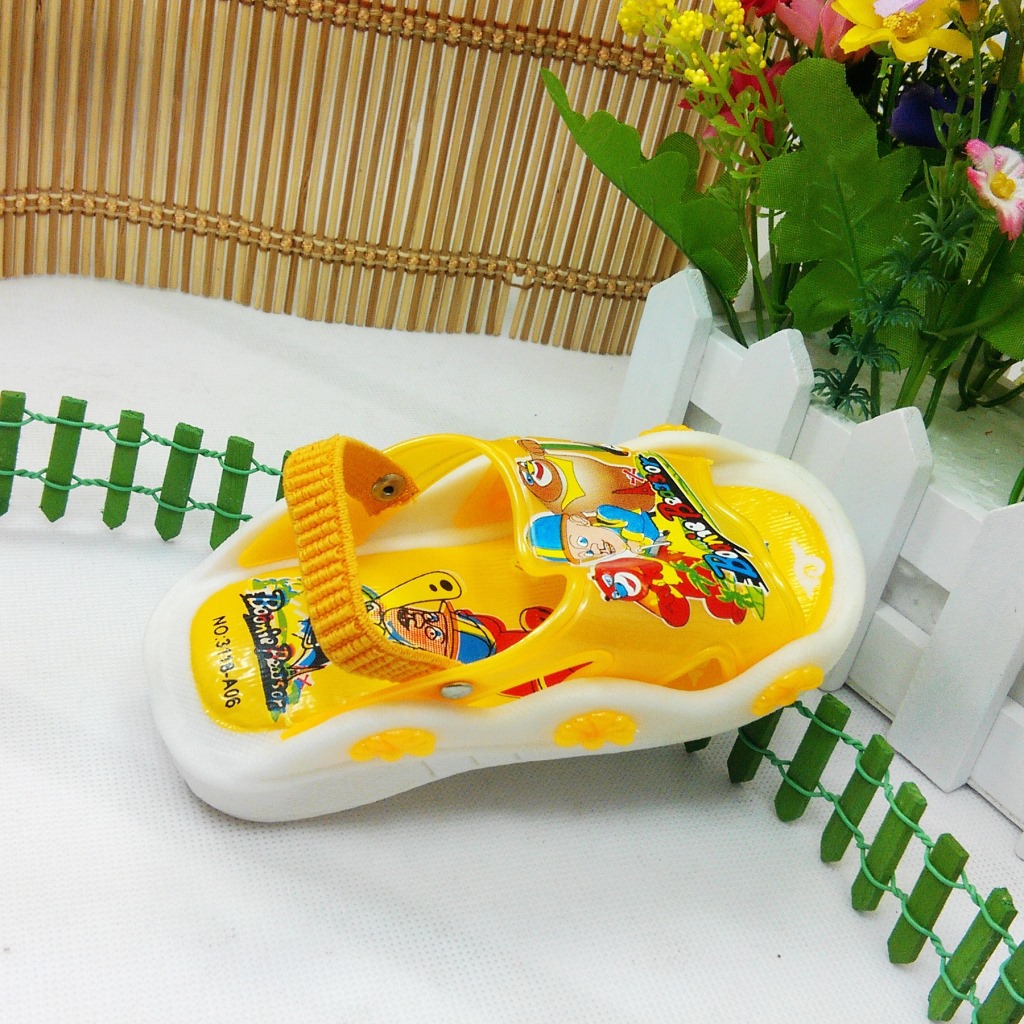 有响声宝宝凉拖鞋叫叫鞋夏季卡通学步戏水小孩凉鞋淘宝爆款