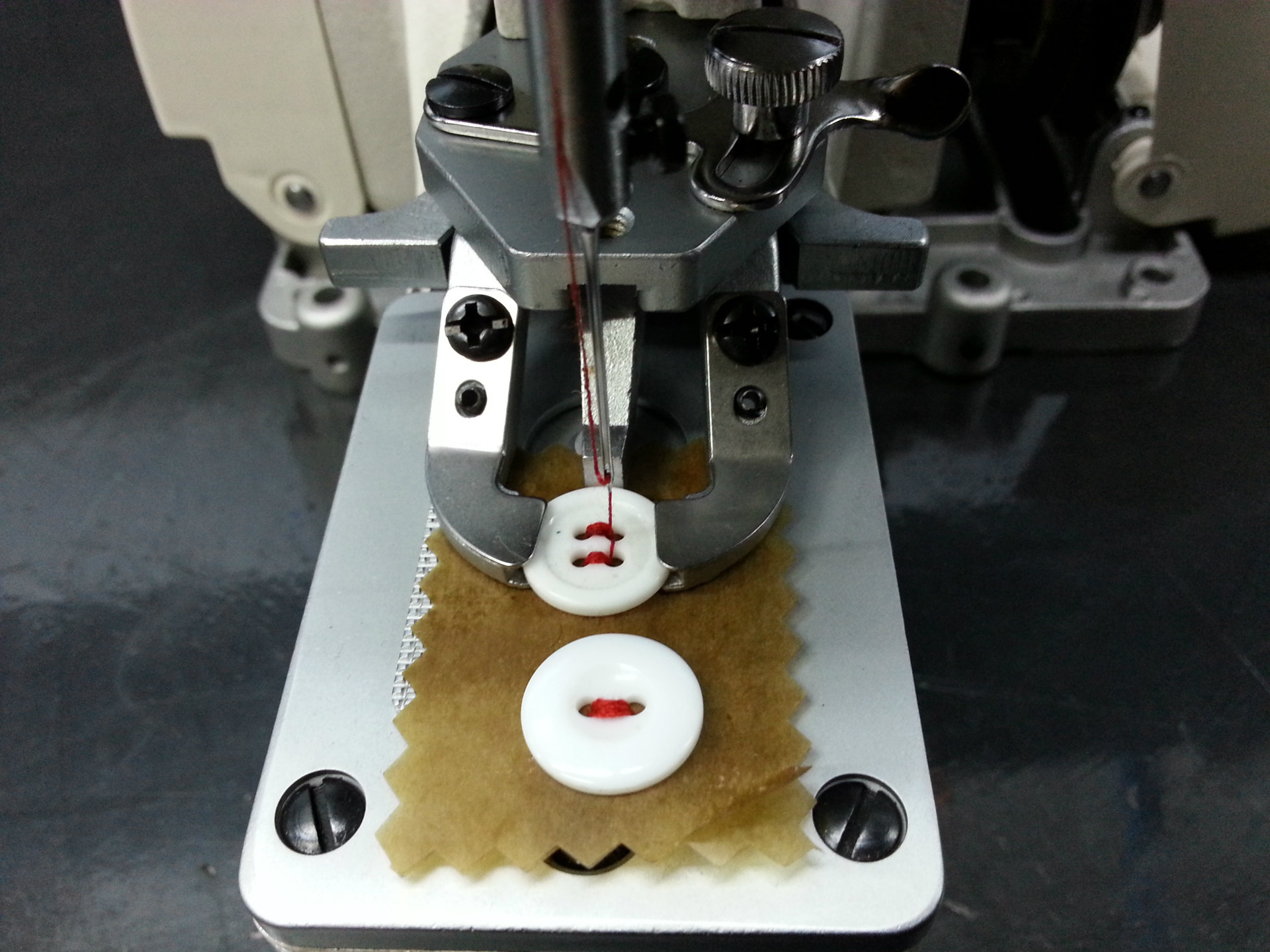 厂家供应bc373钉扣机工业缝纫机