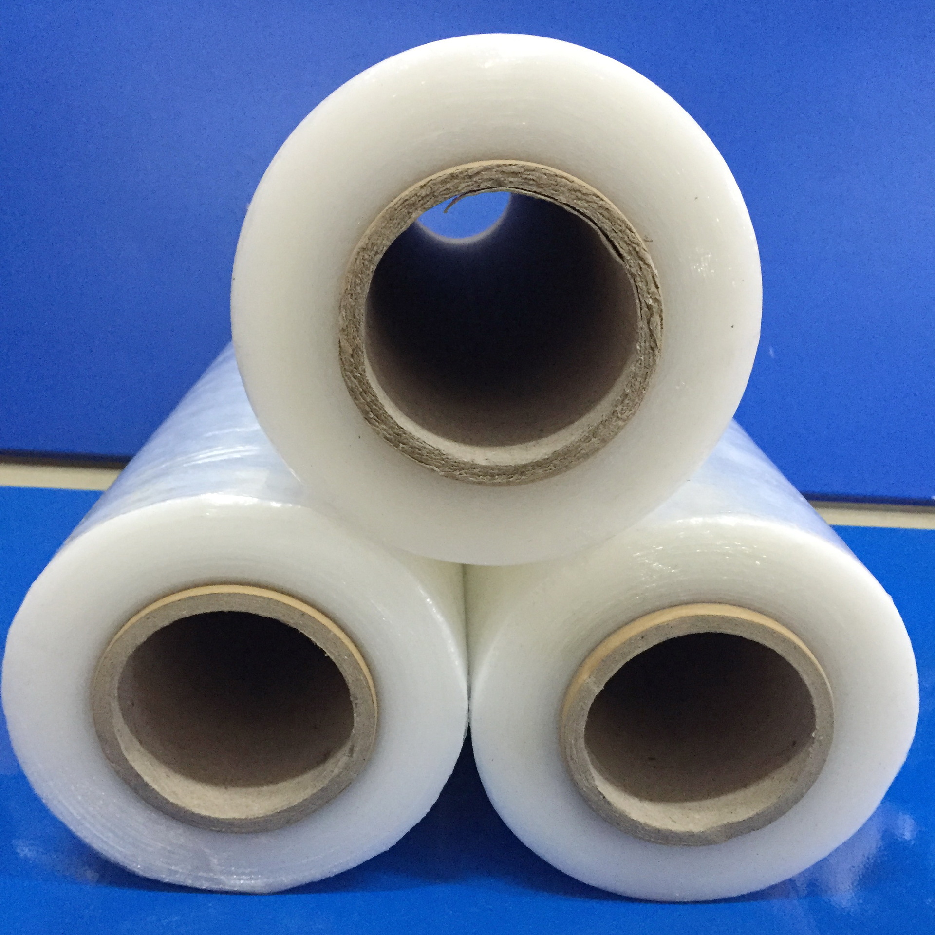 缠绕膜50cm2kg手工用拉伸缠绕膜 pe拉伸缠绕膜 缠绕膜 工业保鲜膜