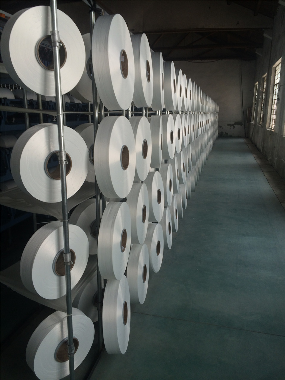 厂家直销 低弹丝dty化纤75d 黑丝 免费寄样