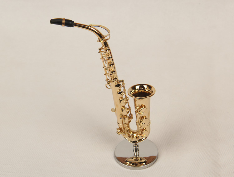 迷你乐器模型 中音萨克斯 铜质16cm 乐器摆件 男女生日礼物