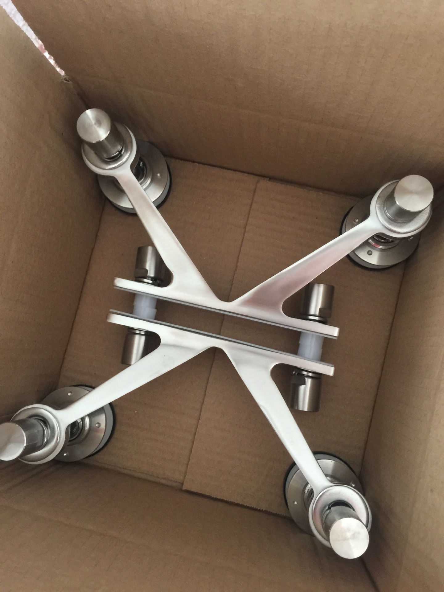 厂家直销 不锈钢幕墙爪件 k爪 t爪 点支式幕墙 雨棚