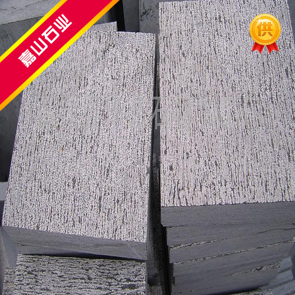 石材加工成火烧面,喷砂面,荔枝面等比相同材质的光面的价格要多好多钱