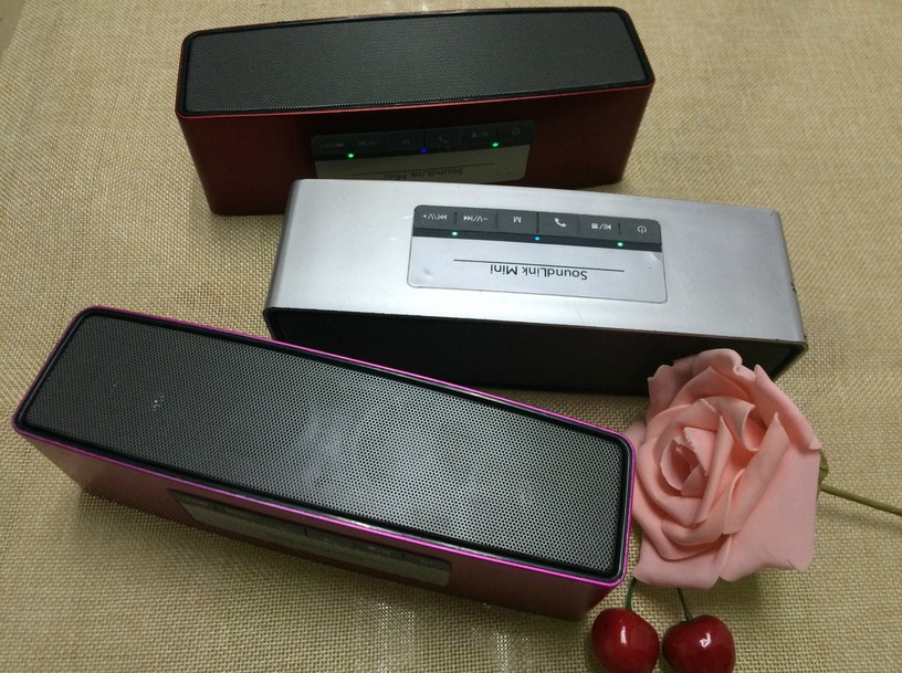 工厂直销 蓝牙boss无线蓝牙音响插卡音箱专业重低音 便捷手机音箱