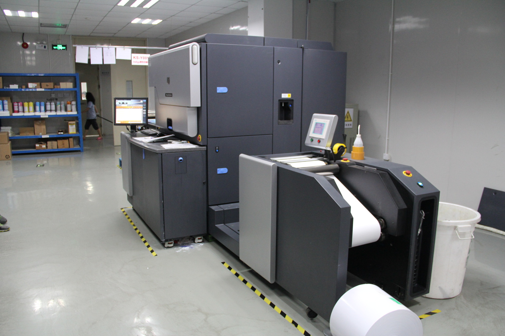 采用hp indigo ws6600数码印刷机 保证高质量色彩展现