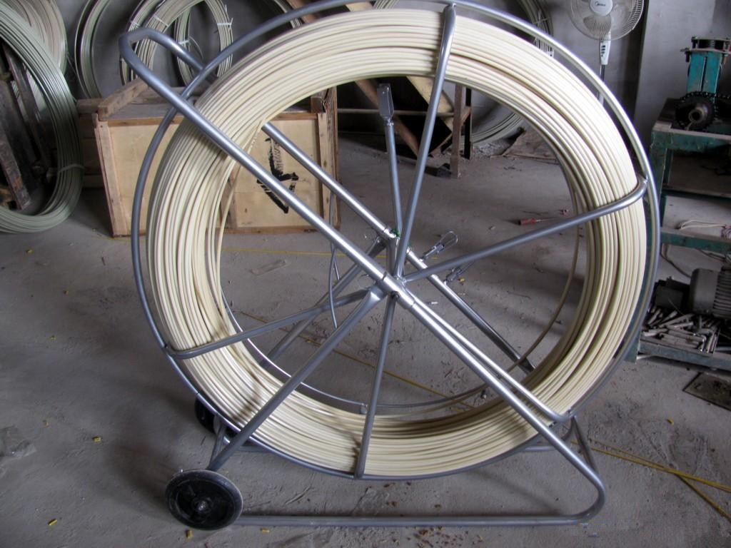 厂家直销穿线器 电缆穿孔器 玻璃钢穿孔器 电工穿孔器 长期供应