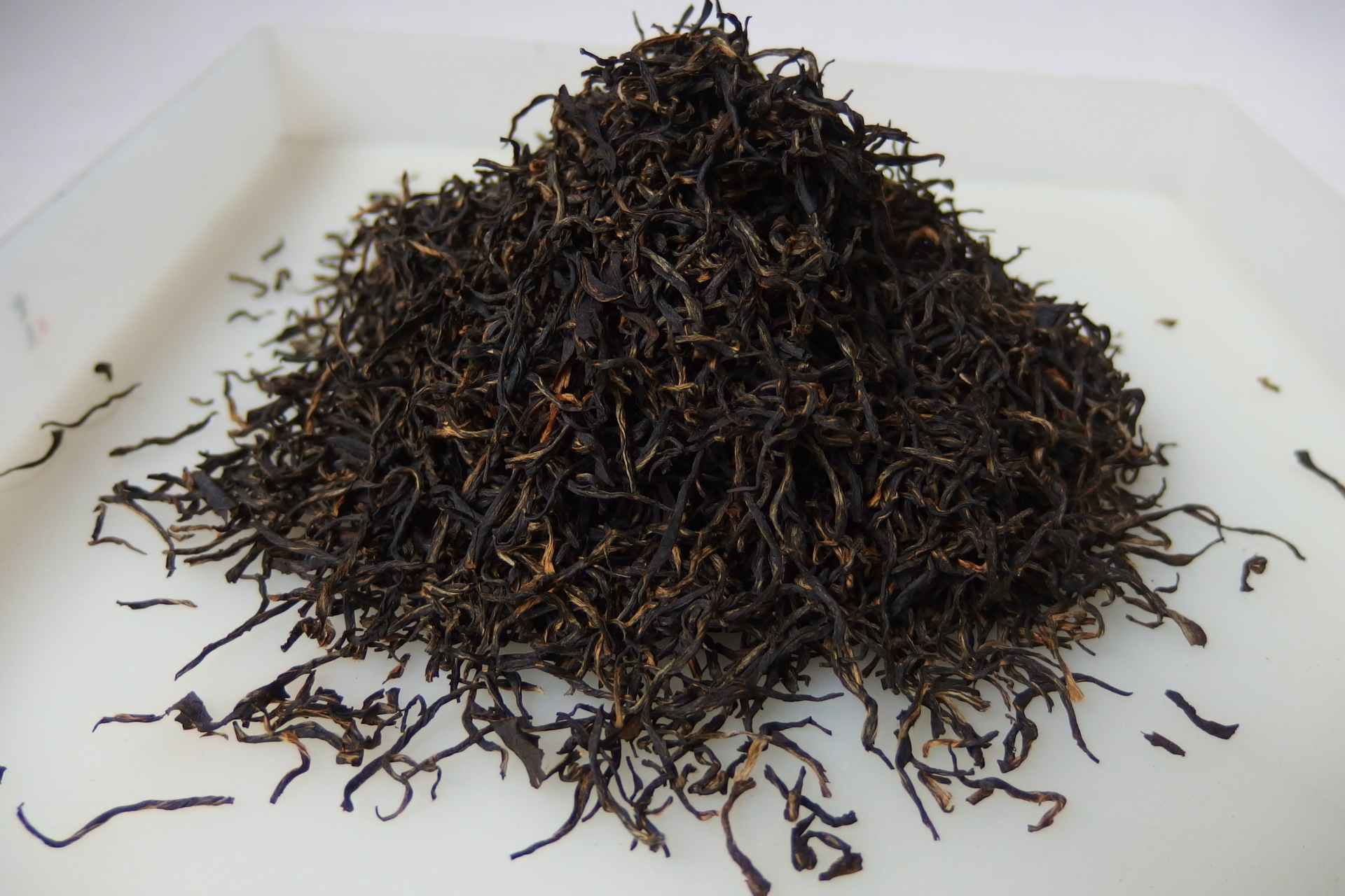 产地货源广西小种红茶批发二级正山小种简装包邮昭平特级功夫红茶