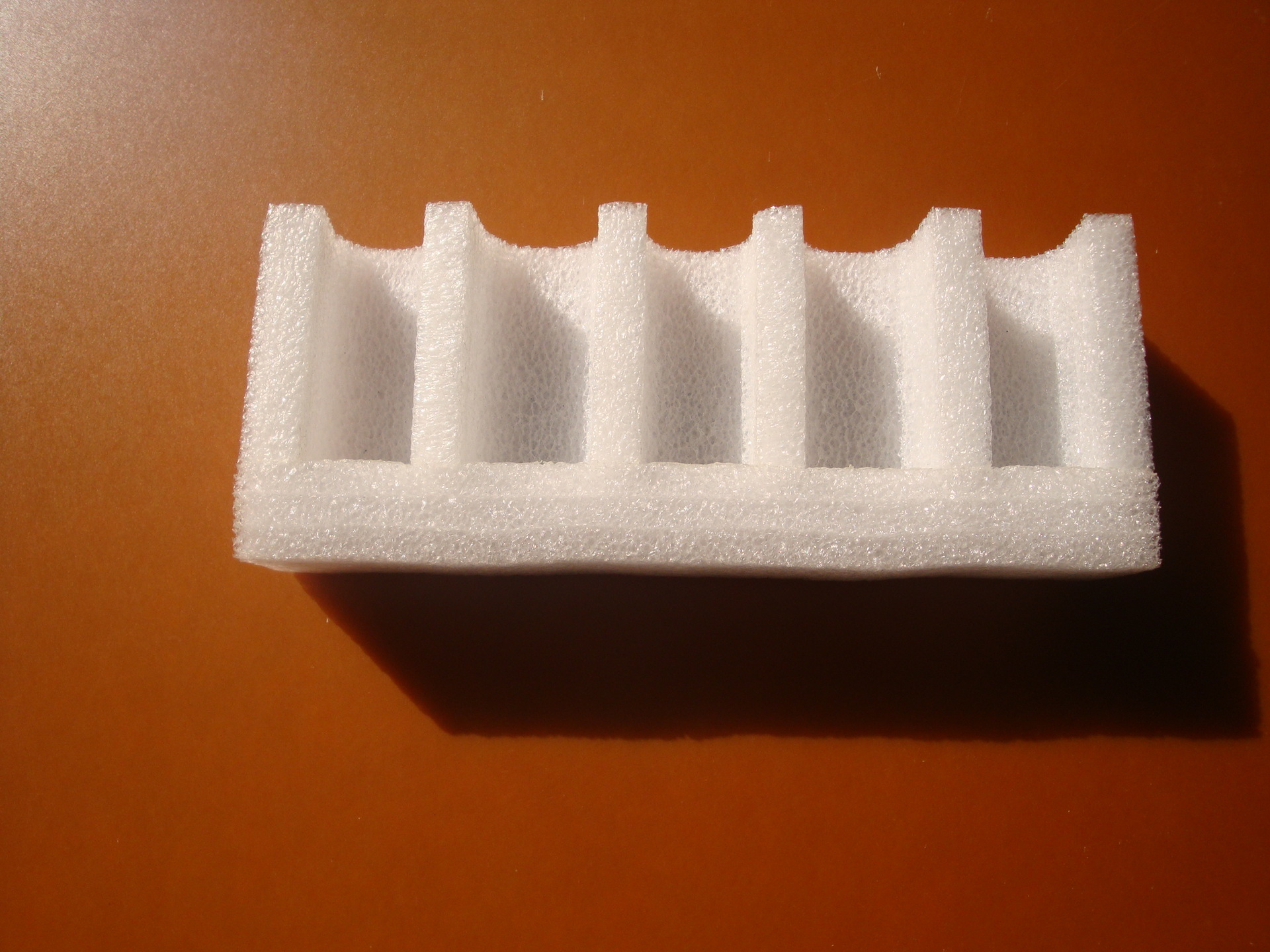 白色珍珠棉灯管卡槽