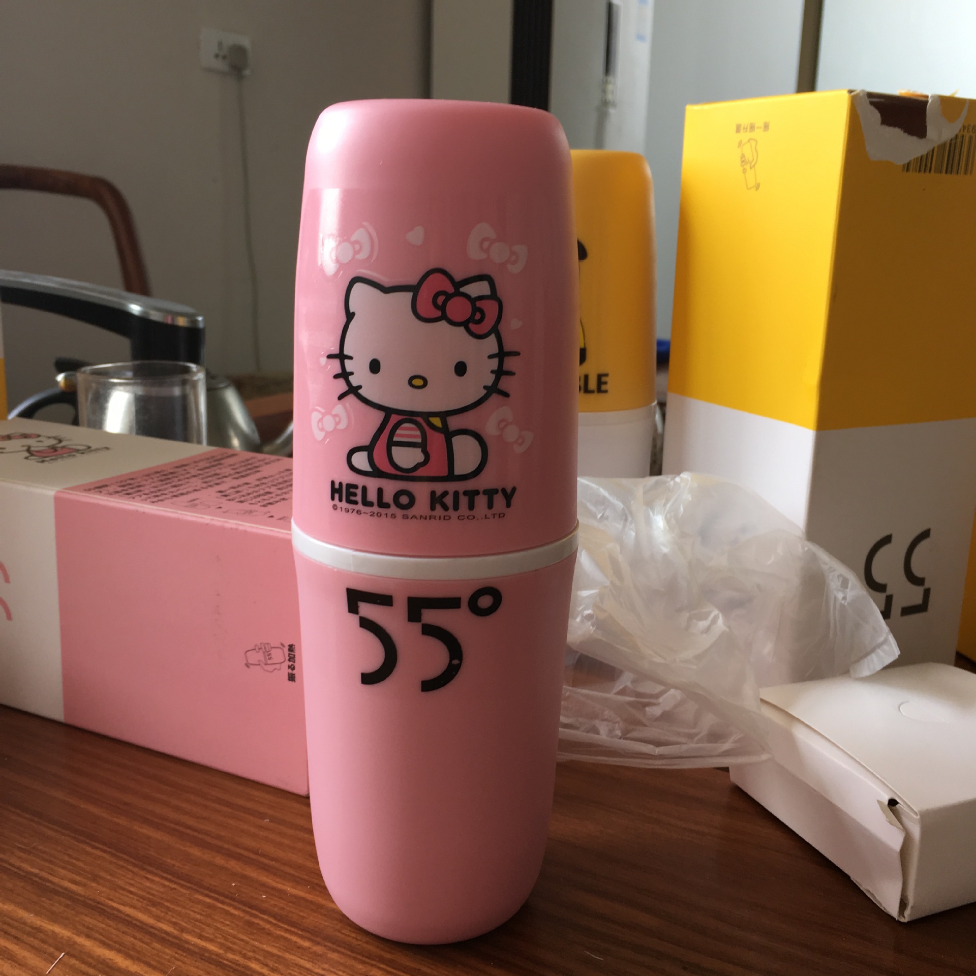 2581391051_738929858