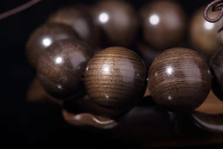 阴沉木四川金丝楠木手串乌木手串 猫眼绿料木质佛珠